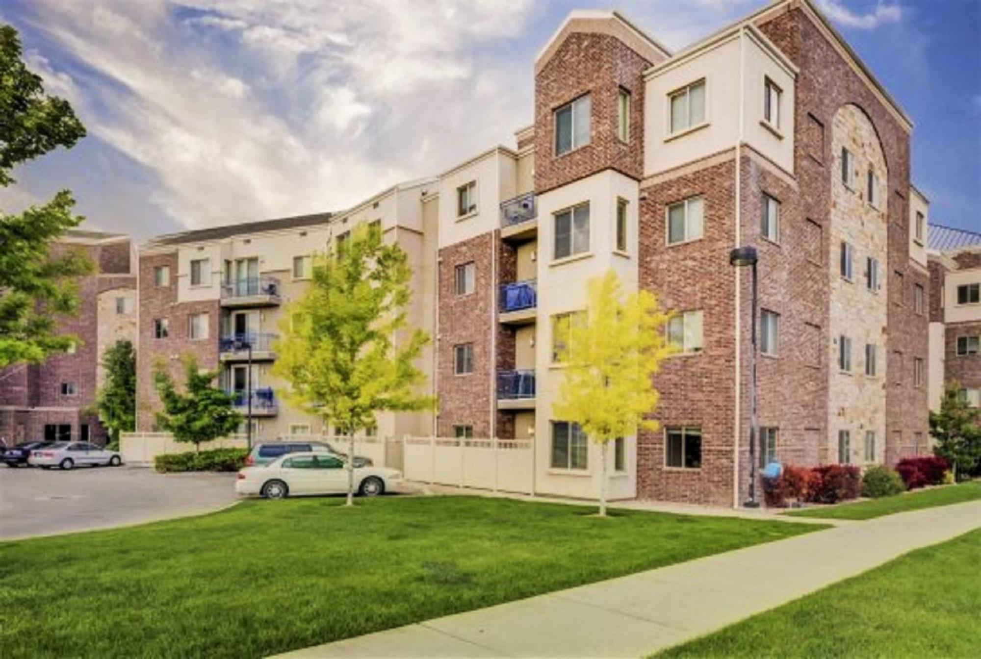 Downtown Condo Near The Convention Center Salt Lake City Eksteriør billede