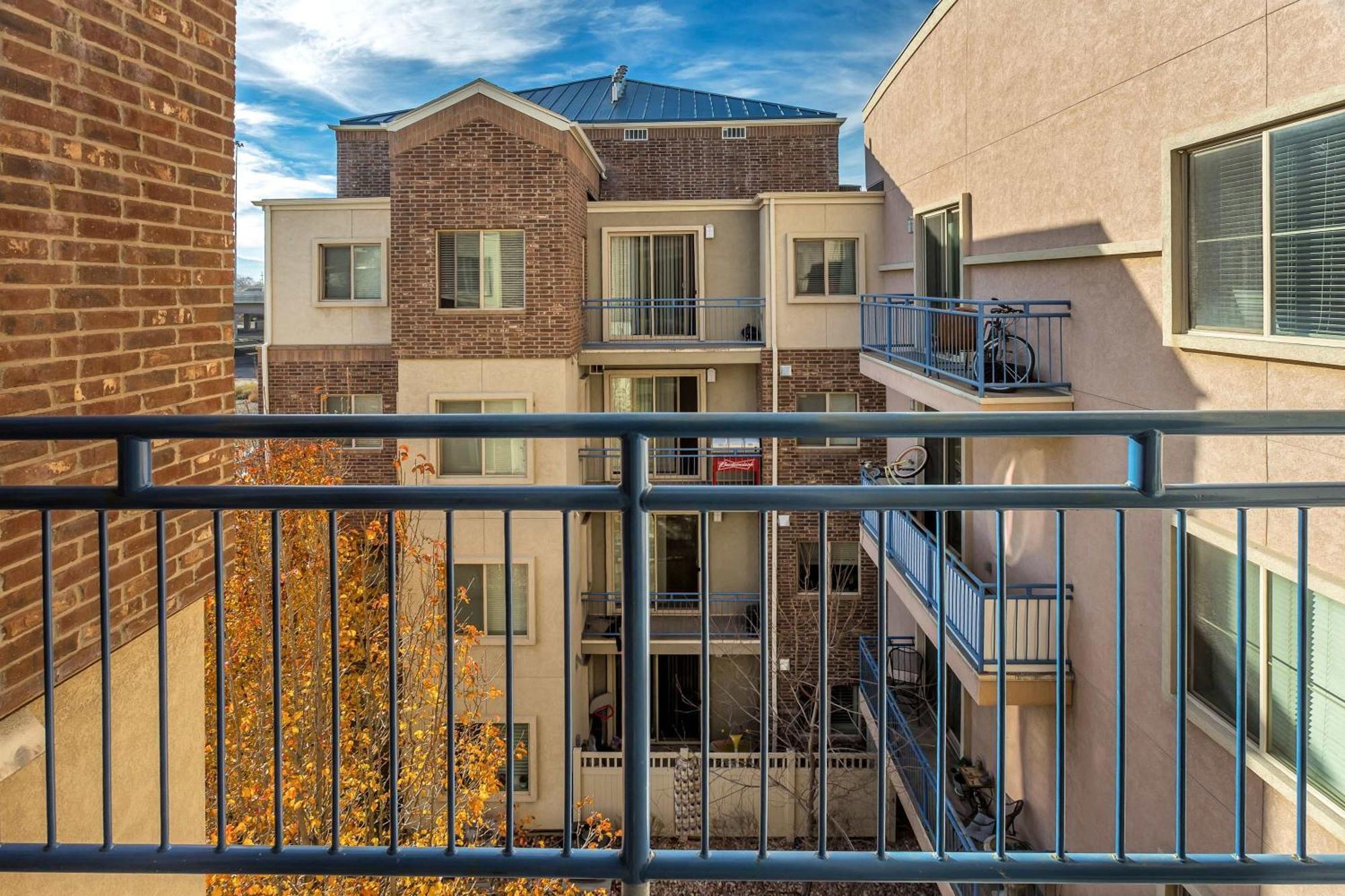 Downtown Condo Near The Convention Center Salt Lake City Eksteriør billede